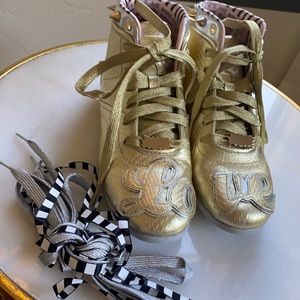 Reebok x Melody Ehsani Size 8